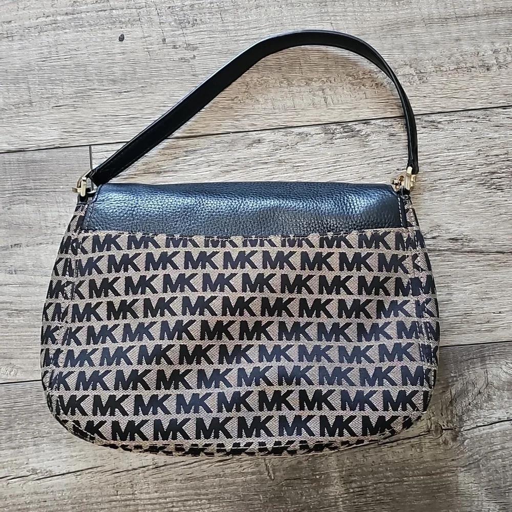 Michael Kors Bedford Flap Crossbody Signature khaki black Bag